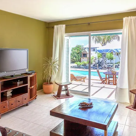 Villa Belvilla By Oyo Mango 4 Pax